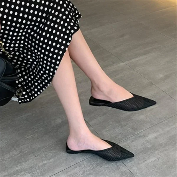 Chinelos de dedo apontado feminino - Imagem 3
